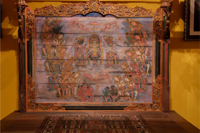 Interior of the Bale Gede Room at Museum Peter Bloch Collection featuring traditional Balinese architecture and history.