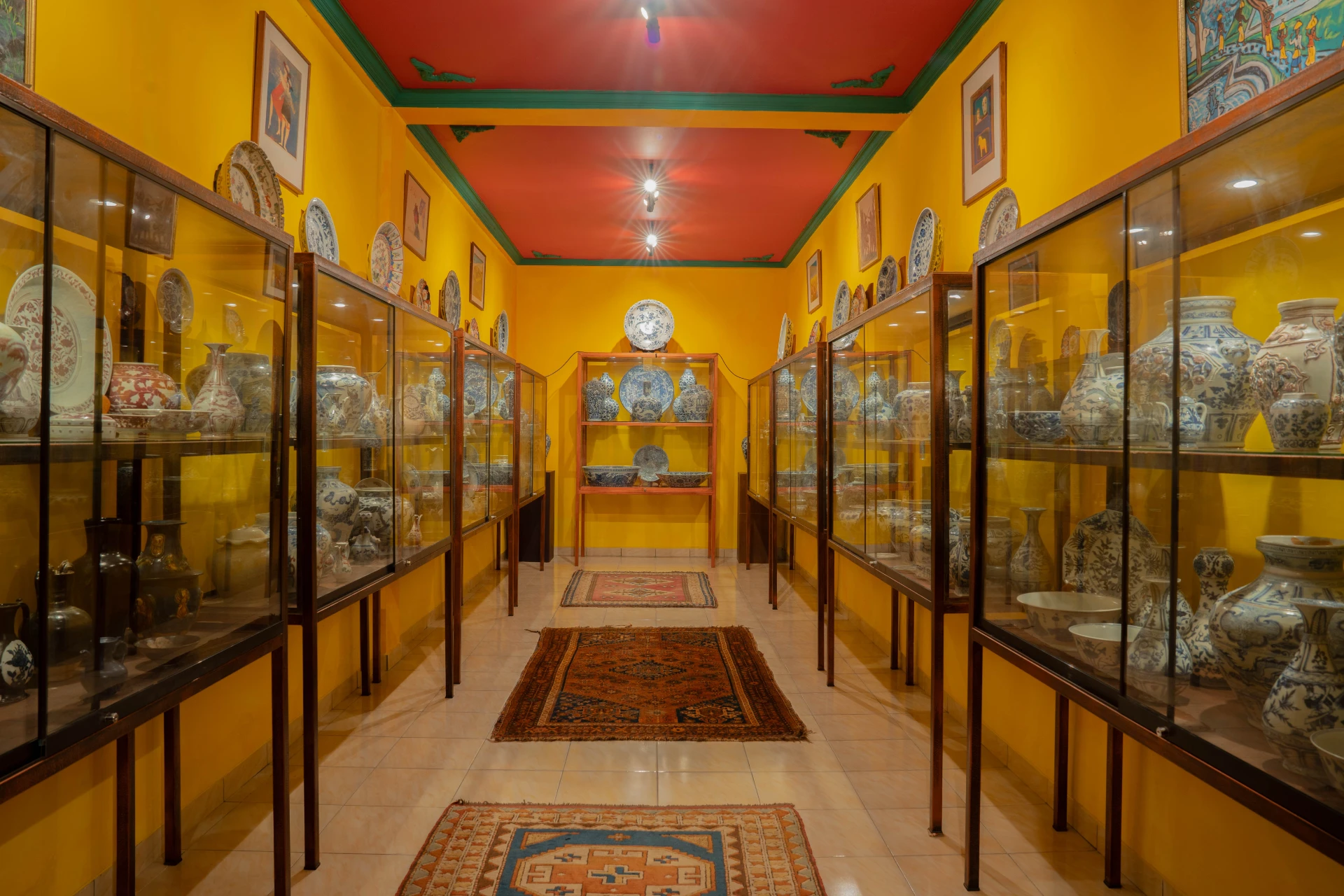 Ancient Chinese Yuan Dynasty porcelain collection on display in the Yuan Room, Museum Peter Bloch Collection.